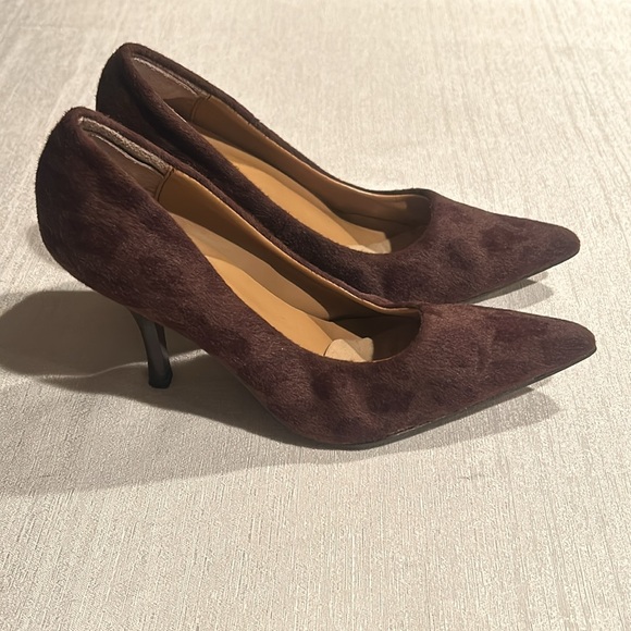 Splash FFW Suede Leopard Print Pointed Toe Heels - Picture 3 of 7